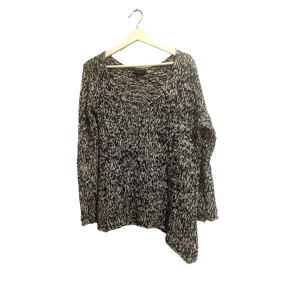 Aritzia Talula Avenue A Sweater Size Small Winter Warm Cozy - Picture 2 of 8